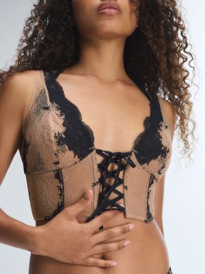 Lacestruck Cami