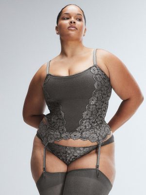 Playdate Lace Garter Belt