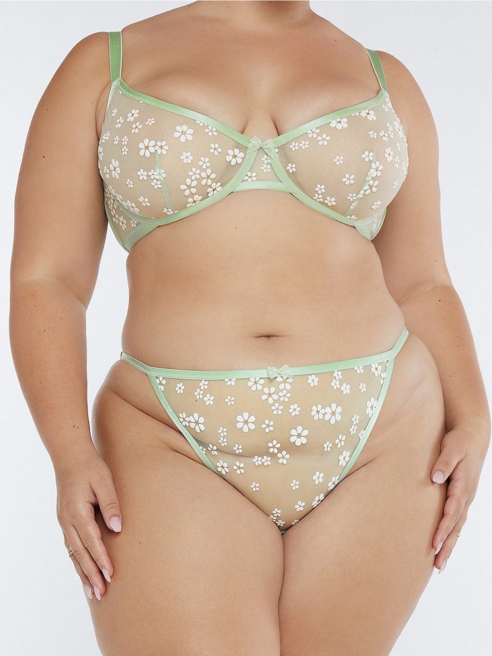 Puff Daisy String Bikini