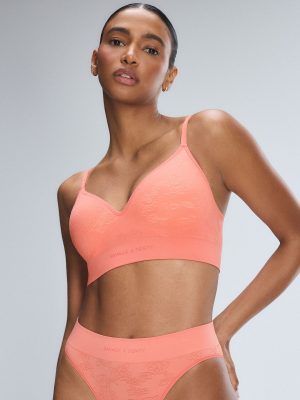 Seamless Floral Padded Bralette