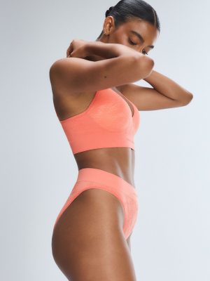 Seamless Floral Padded Bralette