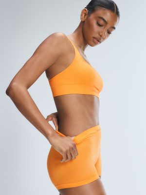 Seamless Scoop-Neck Bralette