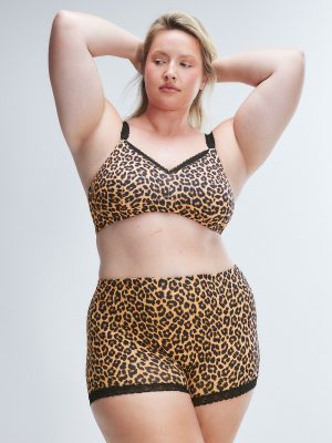 Snug Hug Lace Bralette