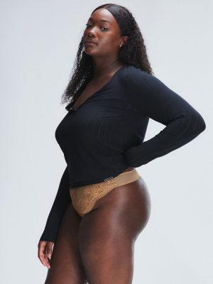 Top Drawer Lace Thong Panty