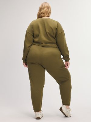 Weekender Terry Sweatpant with Embroidered Logo