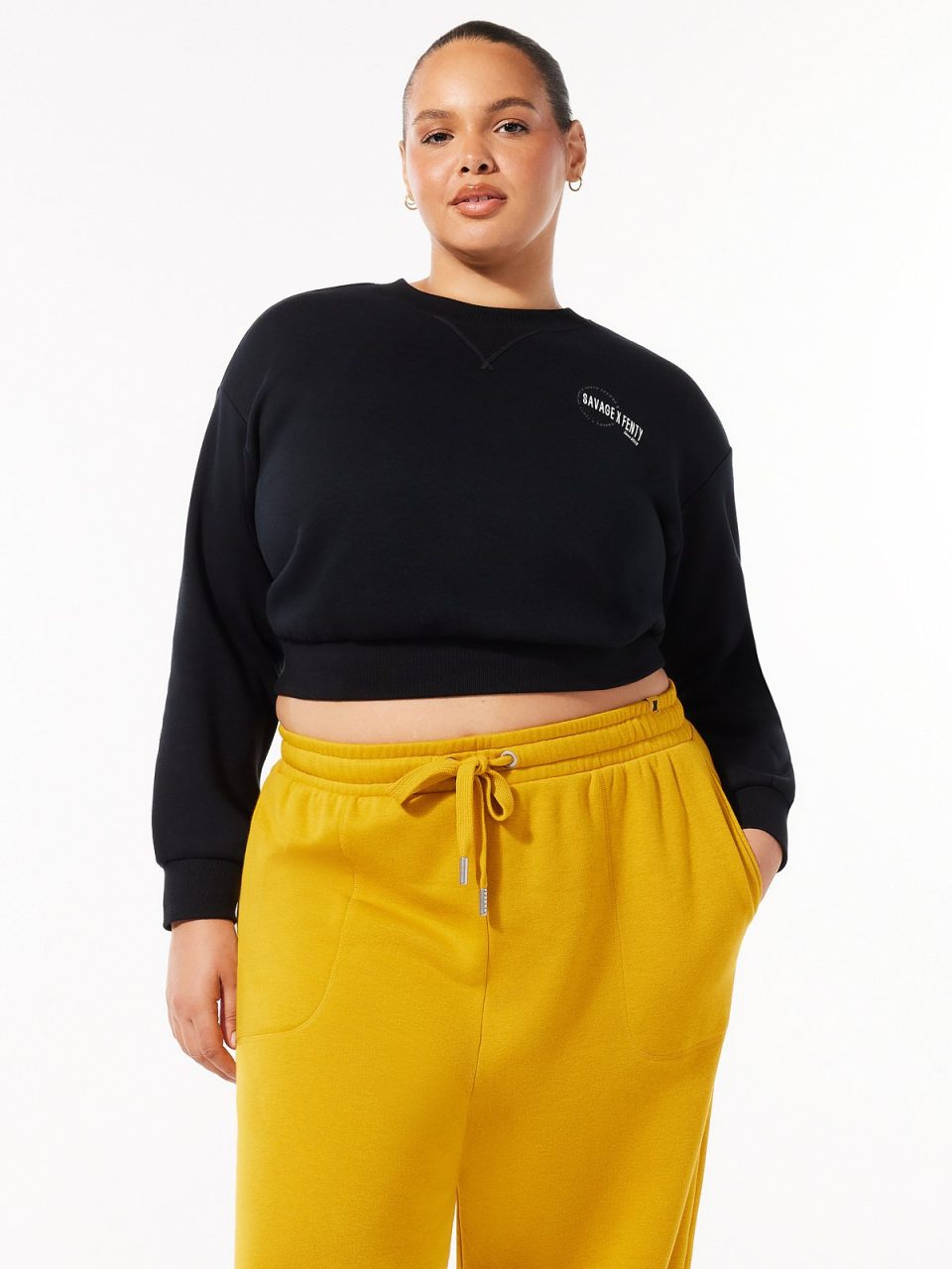 Essential Scope Logo Cropped Sweatshirt